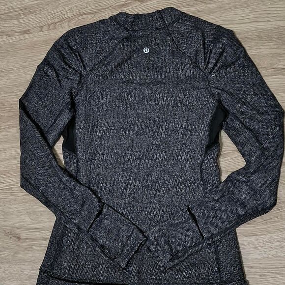 ⚫ Lululemon Swiftly Tech Long Sleeve – Herringbone Pattern – Size 4 - Picture 3 of 4